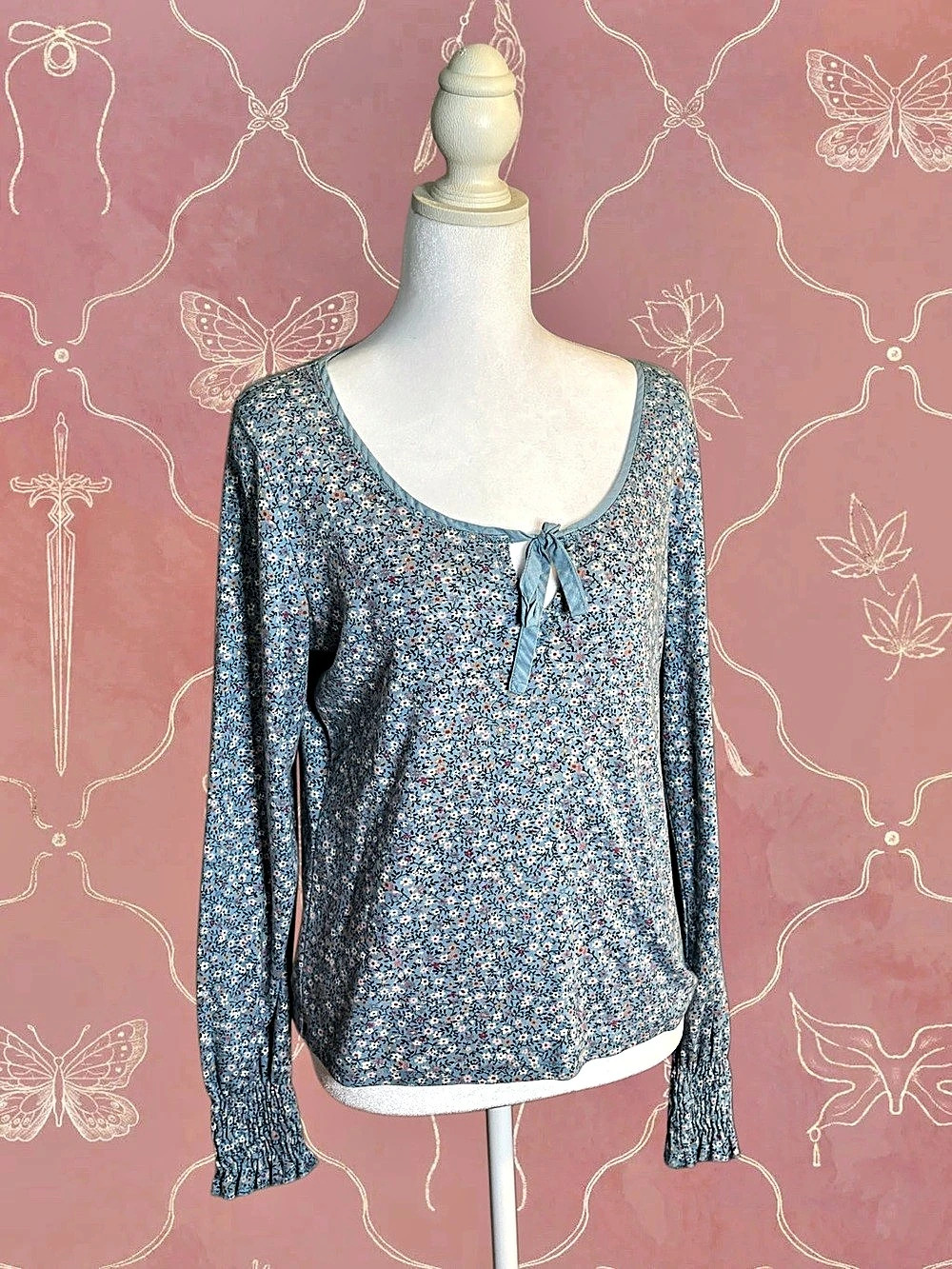 Flora Feminine Blouse